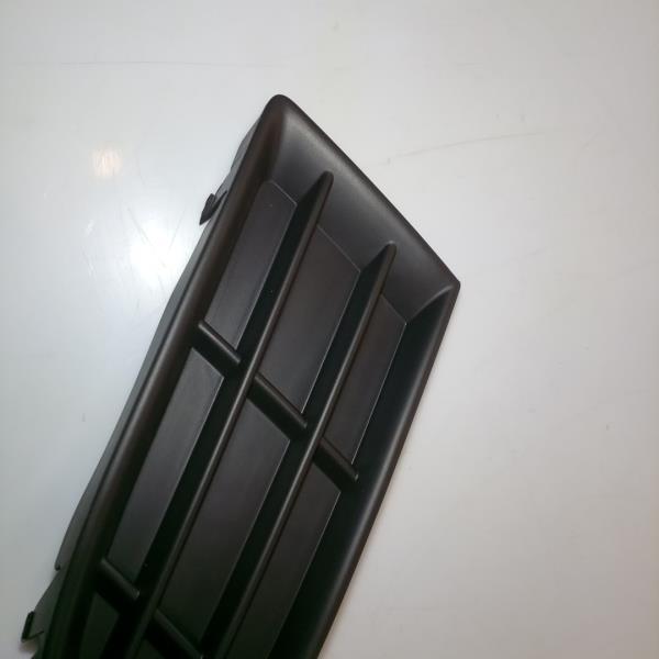 Grelha de para-choques SKODA ROOMSTER (5J) | 06 - 15 Imagem-1