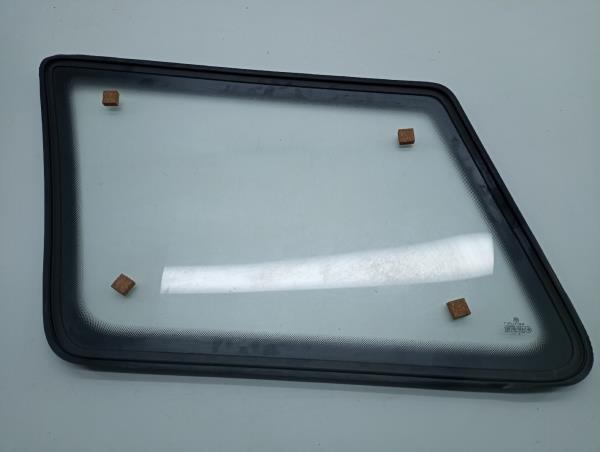 Vidro Traseiro Direito VOLKSWAGEN GOLF Van III Variant (1H5) | 91 - 99