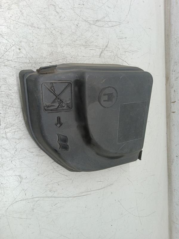 Tampa de caixa de fusiveis PEUGEOT 307 (3A/C) | 00 - 12 Imagem-4