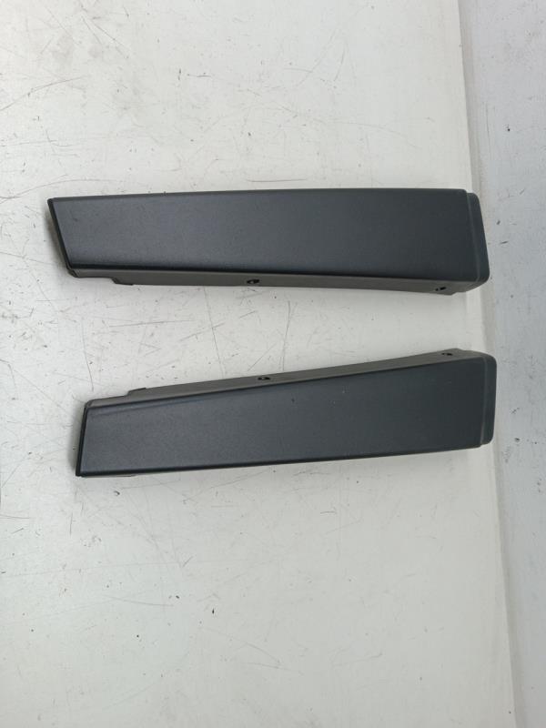 Moldura de pilar B SEAT LEON (1P1) | 05 - 13