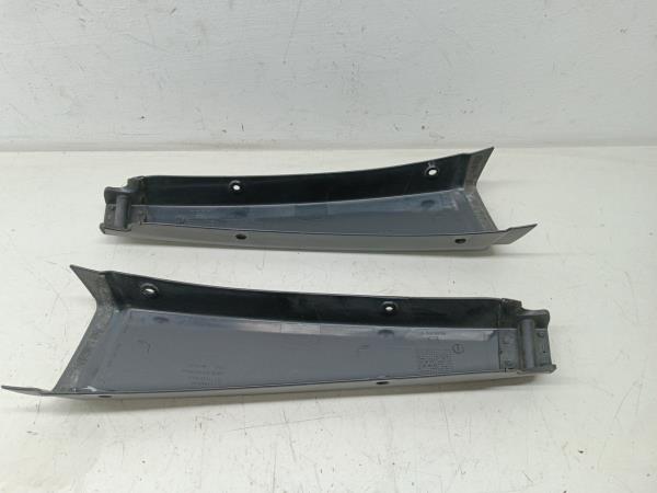 Moldura de pilar B SEAT LEON (1P1) | 05 - 13 Imagem-1