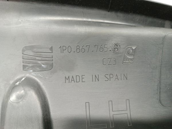 Moldura de pilar C esquerda SEAT LEON (1P1) | 05 - 13 Imagem-1