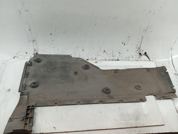 Proteção inferior de carroçaria BMW 1 (E87) | 03 - 13 Imagem-6