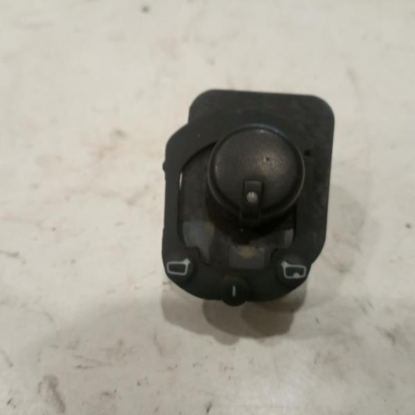 Regulador de Espelhos AUDI A4 Avant (8E5, B6) | 00 - 05 Imagem-1
