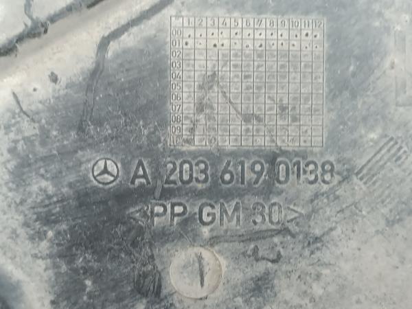 Resguardo MERCEDES-BENZ C-CLASS T-Model (S203) | 01 - 07 Imagem-3