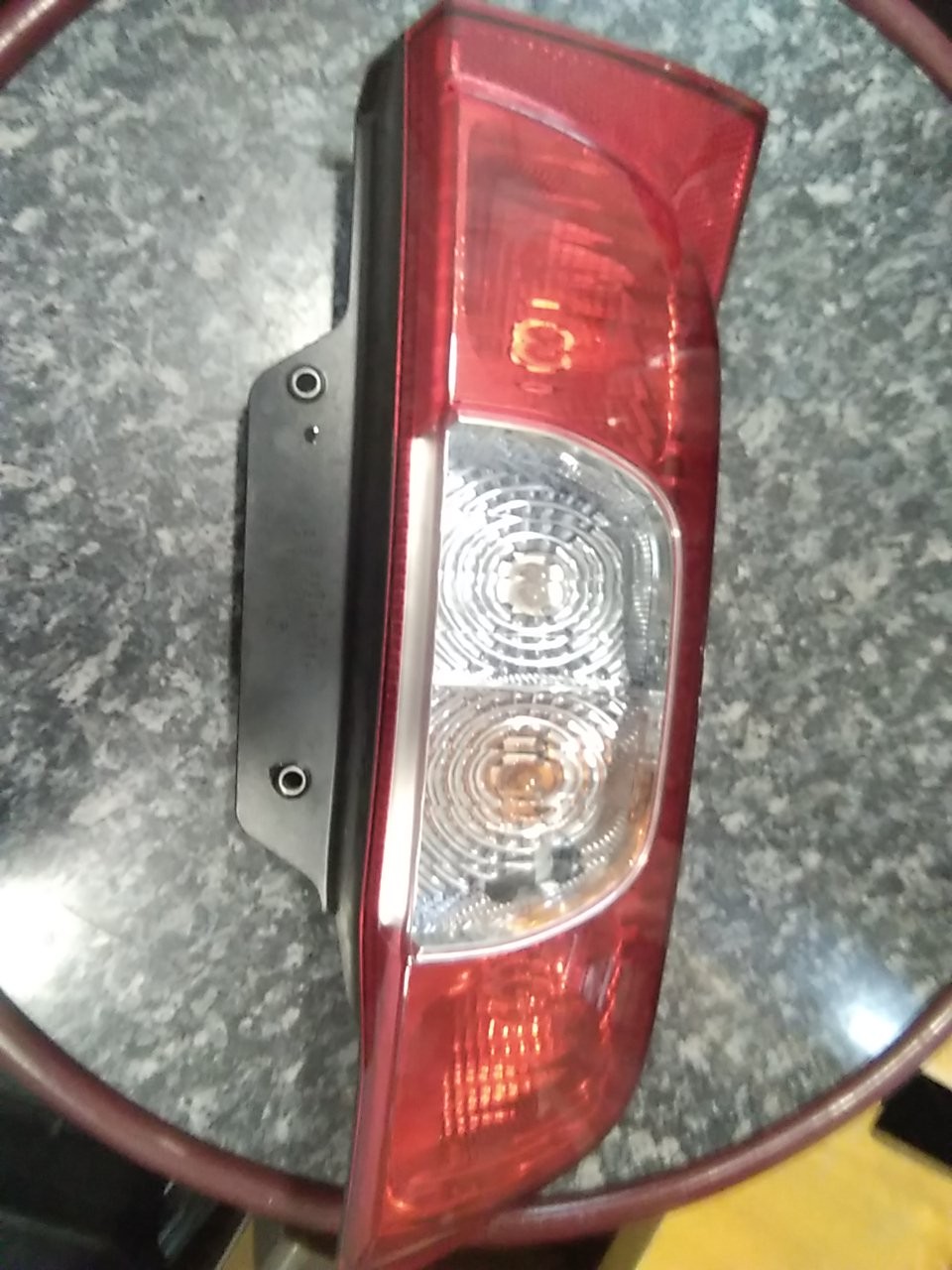 FAROLIM MALA ESQ. FIAT FIORINO Caixa/Combi (225_) | 07 - 