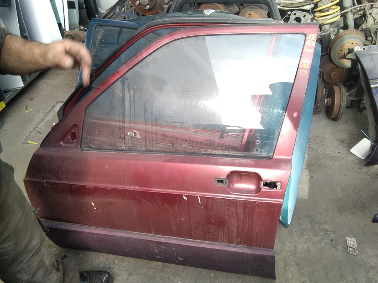 PORTA FRENTE ESQUERDA MERCEDES-BENZ 190 (W201) | 82 - 93