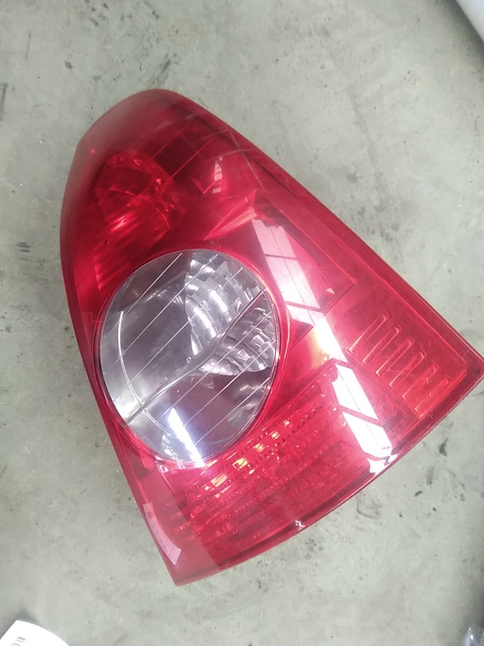 FAROLIM MALA DIR. RENAULT CLIO II Caixa (SB0/1/2_) | 98 - 