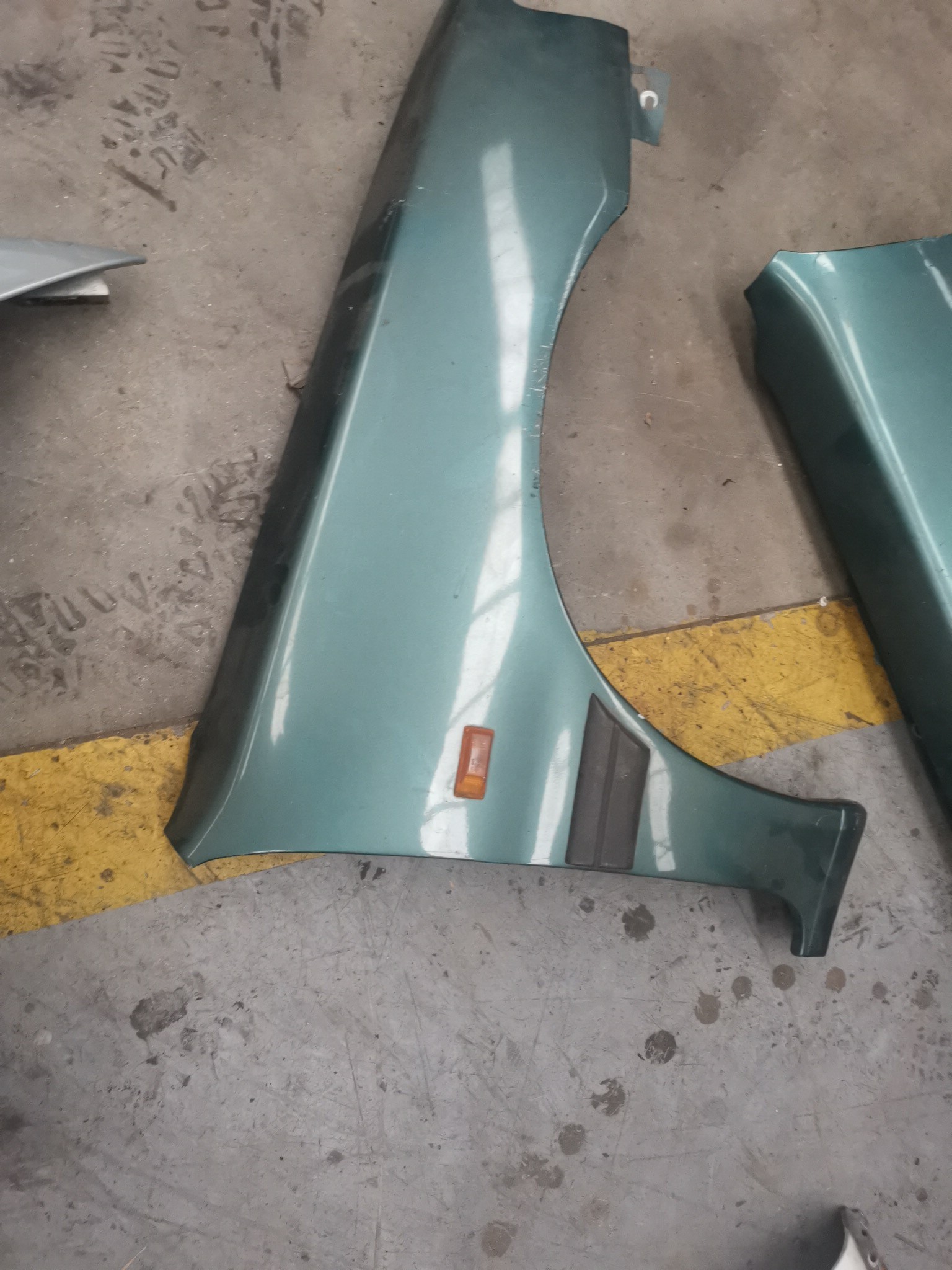 GUARDA LAMAS ESQ. PEUGEOT 106 I (1A, 1C) | 91 - 96