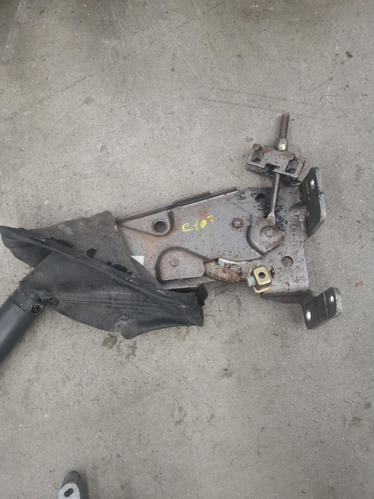 TRAVAO DE MAO RENAULT LAGUNA II BREAK DIESEL Imagem-1