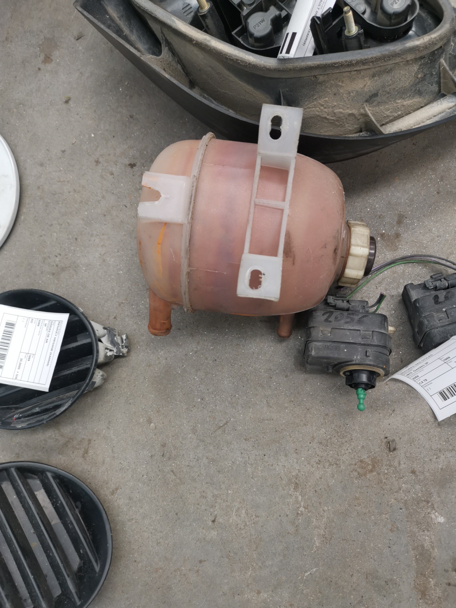 DEPOSITO AGUA RENAULT MEGANE (SA0R05)