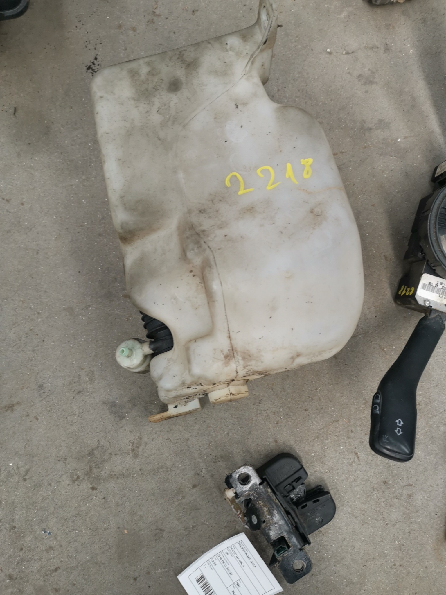DEPOSITO AGUA LIMPA VIDROS VOLKSWAGEN GOLF