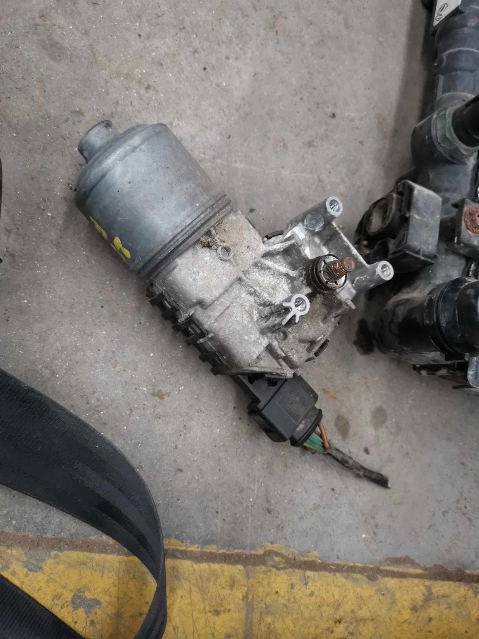 MOTOR LIMPA VIDROS (169627).