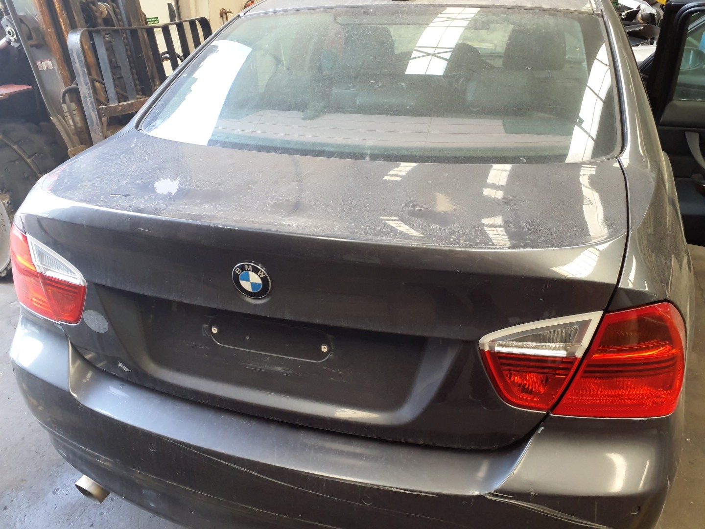 PORTA MALA BMW 320