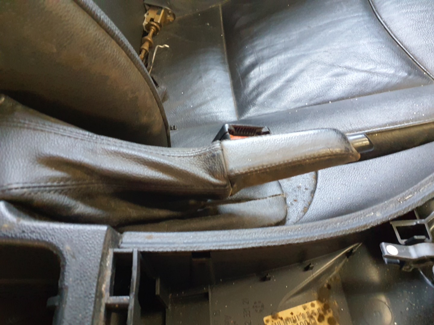 TRAVAO DE MAO BMW 320