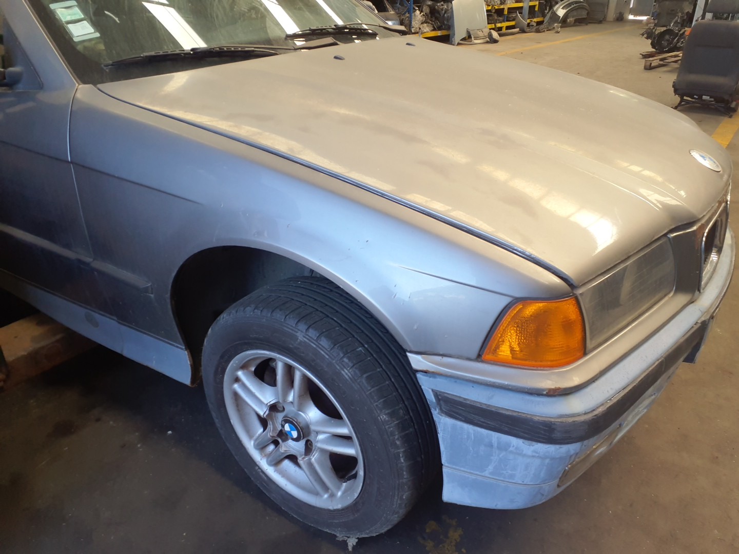FRENTE COMPLETA BMW 316 I Imagem-3
