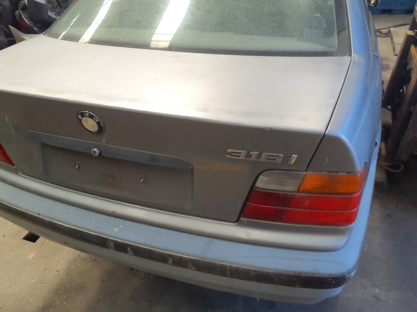 PORTA MALA BMW 316 I Imagem-1