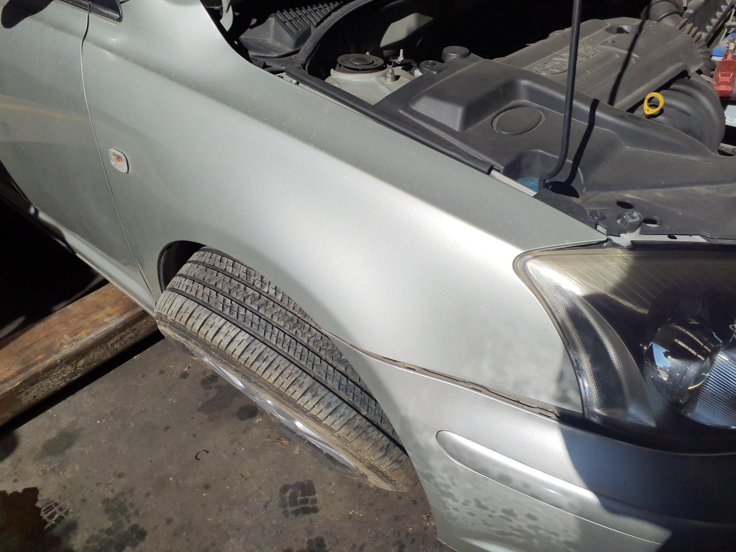 GUARDA LAMAS DTO TOYOTA AVENSIS (_T25_) | 03 - 08