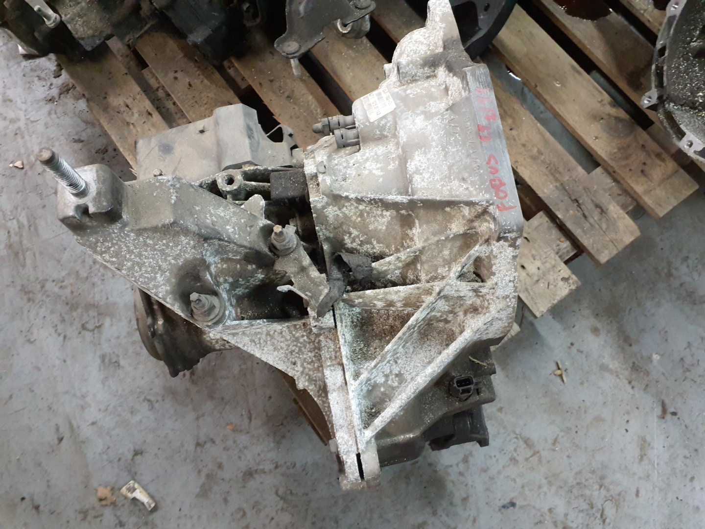 CAIXA VELOCIDADES FORD FOCUS (DAW, DBW) | 98 - 09