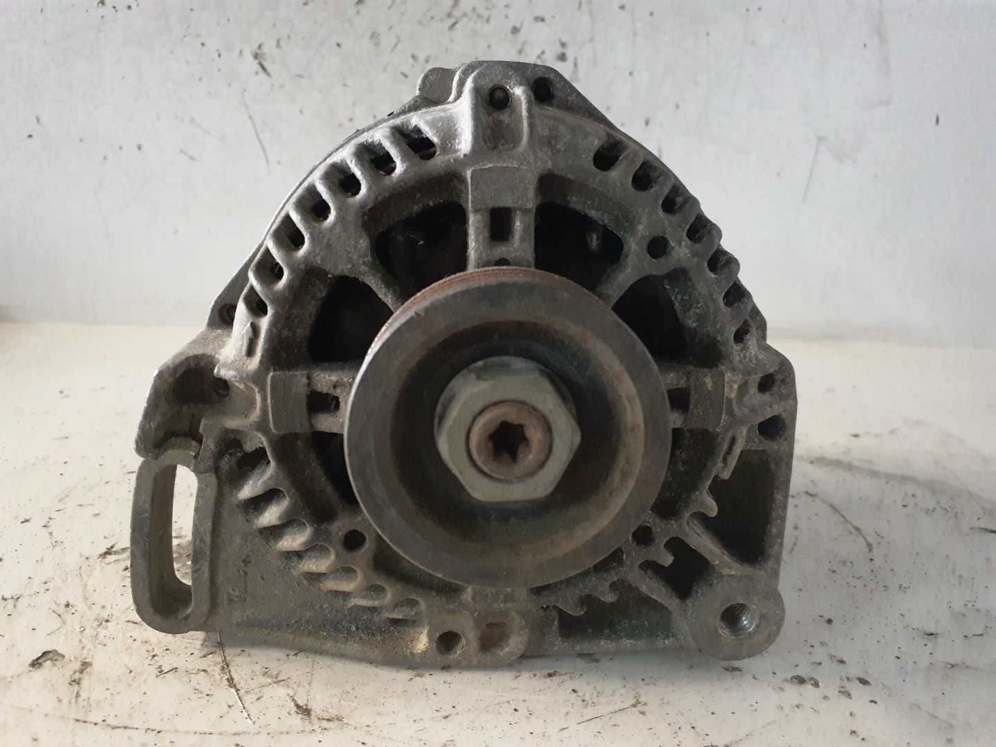 Alternator RENAULT CLIO I (B/C57_, 5/357_) | 90 - 98