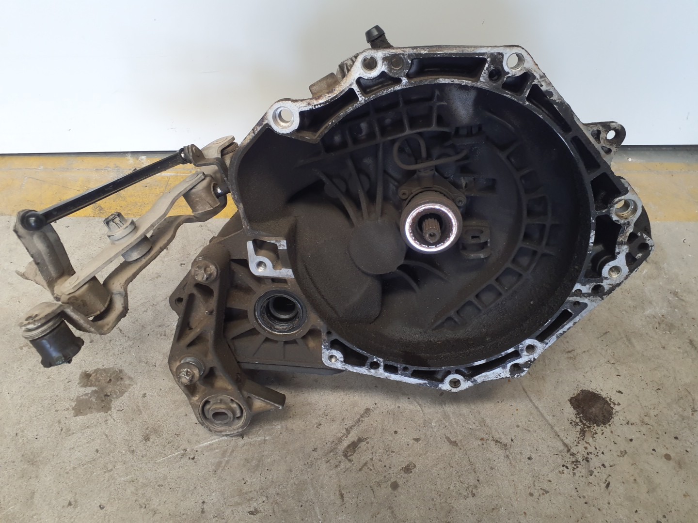 CAIXA VELOCIDADES OPEL CORSA C (X01) | 00 - 09
