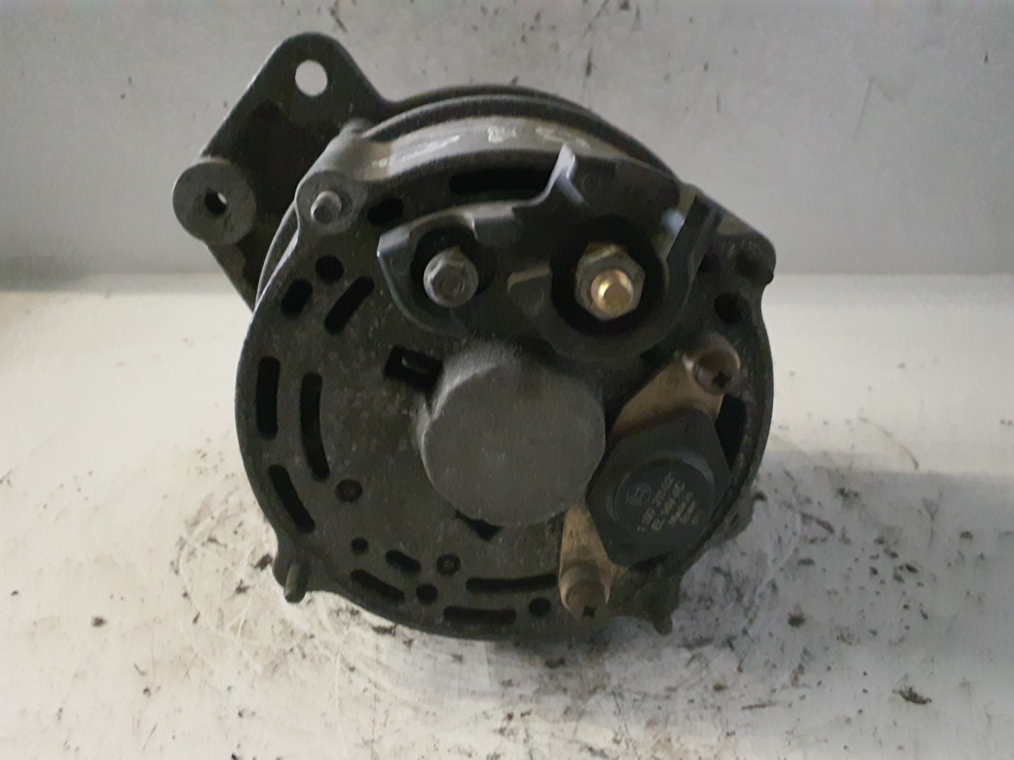 Alternator VOLKSWAGEN POLO (86C, 80) | 81 - 94 Imagem-3