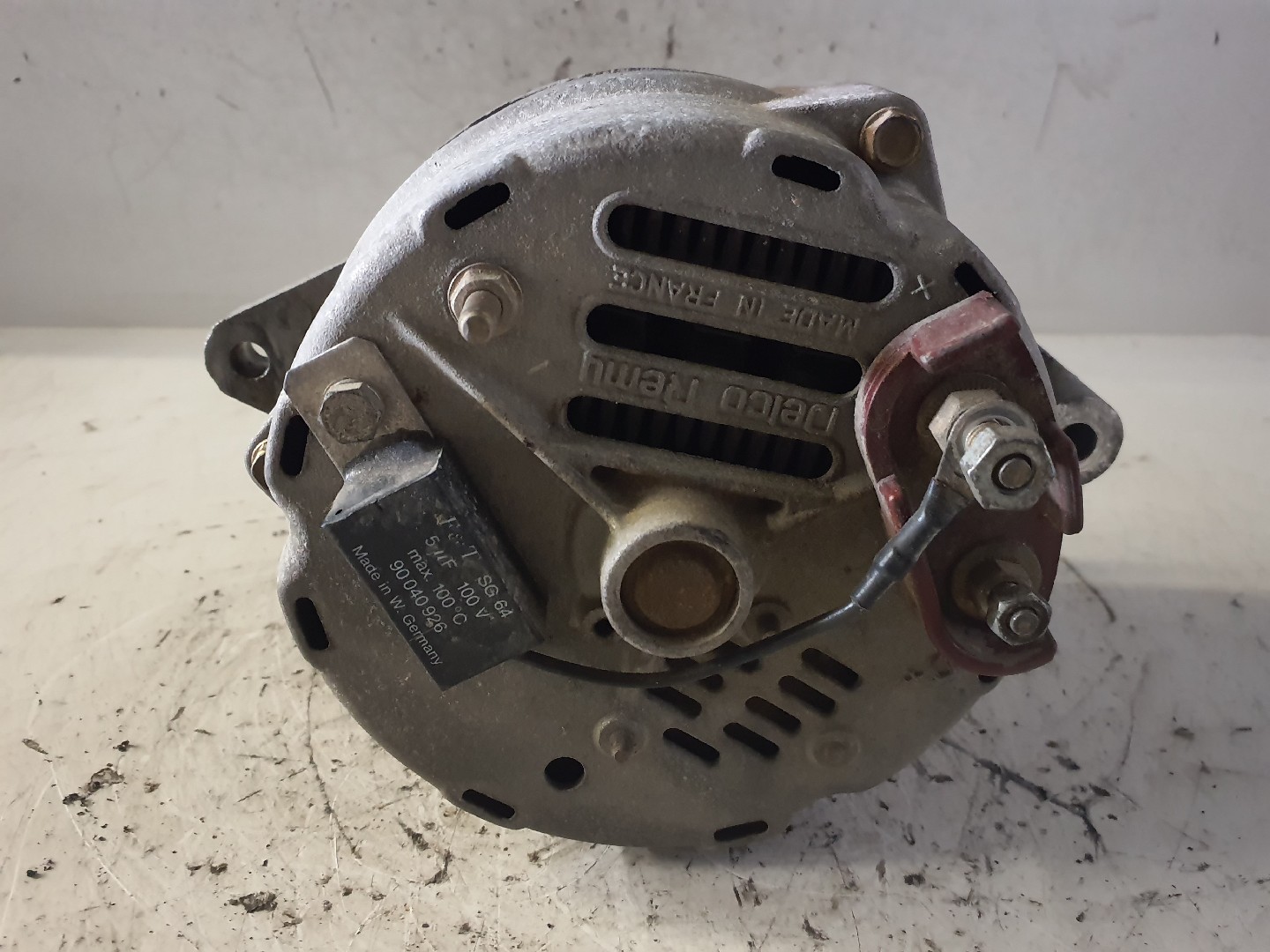 ALTERNADOR OPEL CORSA A Caixa 