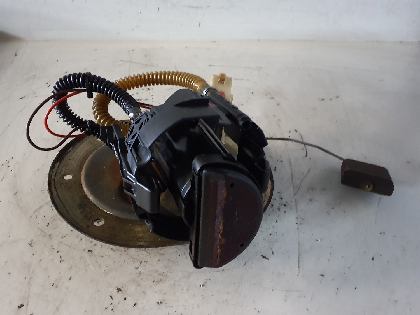 BOMBA GASOLINA BMW 7 (E38) | 94 - 01