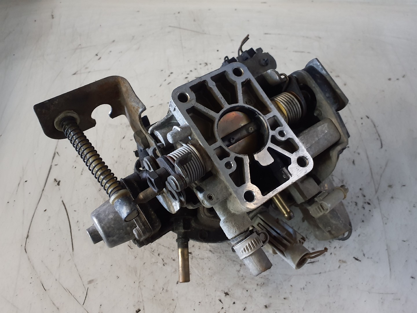 CORPO BORBOLETA FORD ESCORT 91 Express (AVF) | 90 - 94 Imagem-1