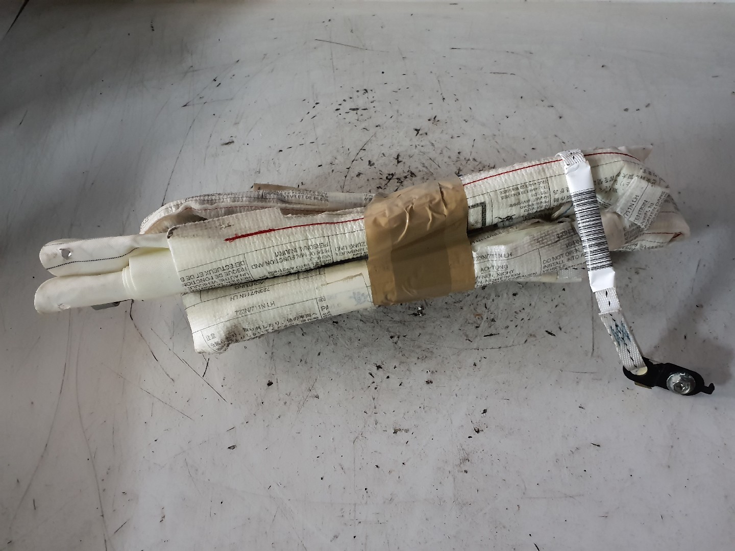 AIRBAG DA CORTINA DIREITO TOYOTA COROLLA três volumes (_E12_) | 00 - 08