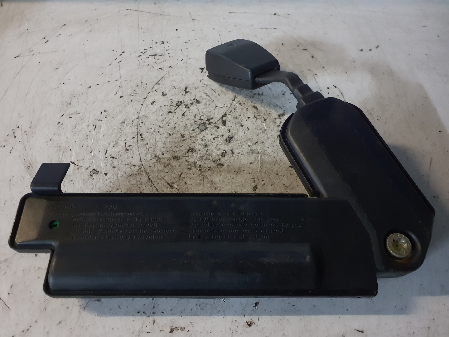 PRETENSOR DE CINTO BMW 5 (E39) | 95 - 03 Imagem-1