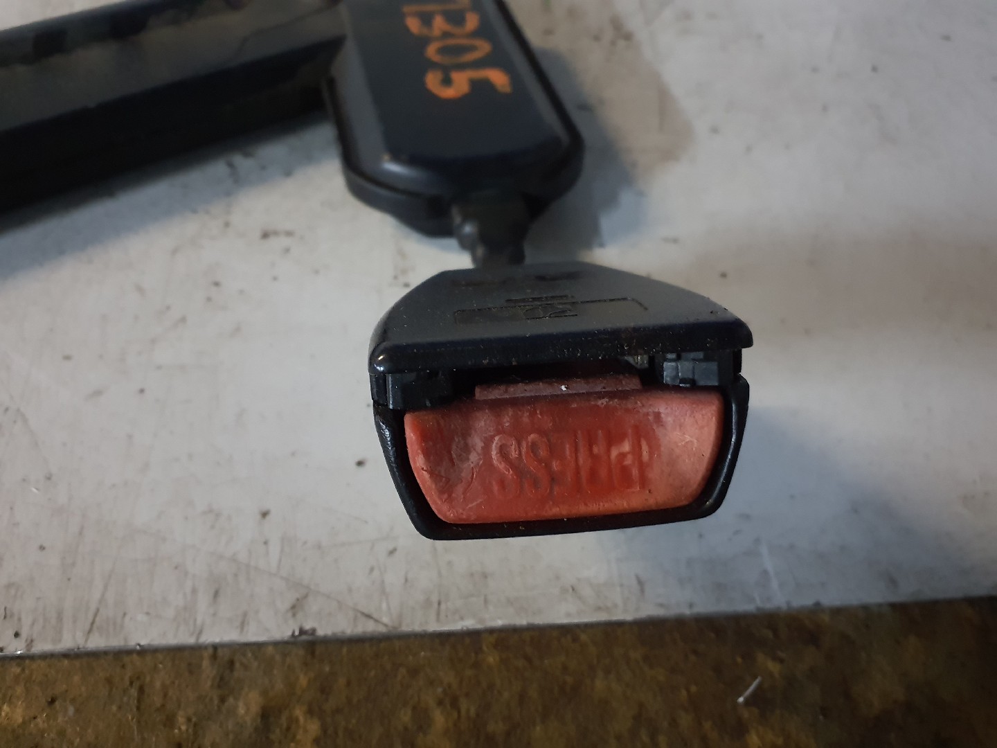 PRETENSOR DE CINTO BMW 5 (E39) | 95 - 03 Imagem-2