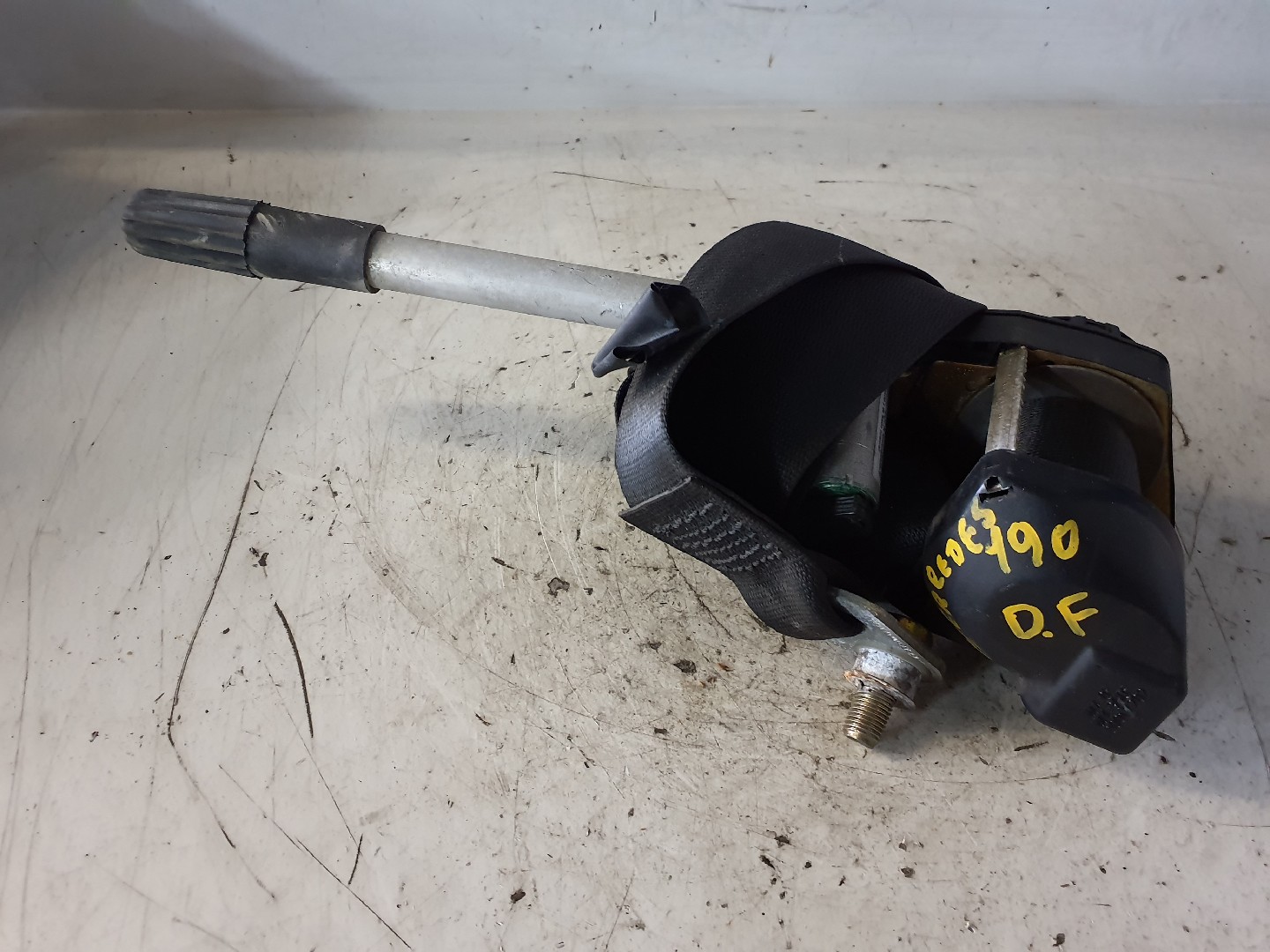 PRETENSOR DE CINTO MERCEDES-BENZ 190 (W201) | 82 - 93