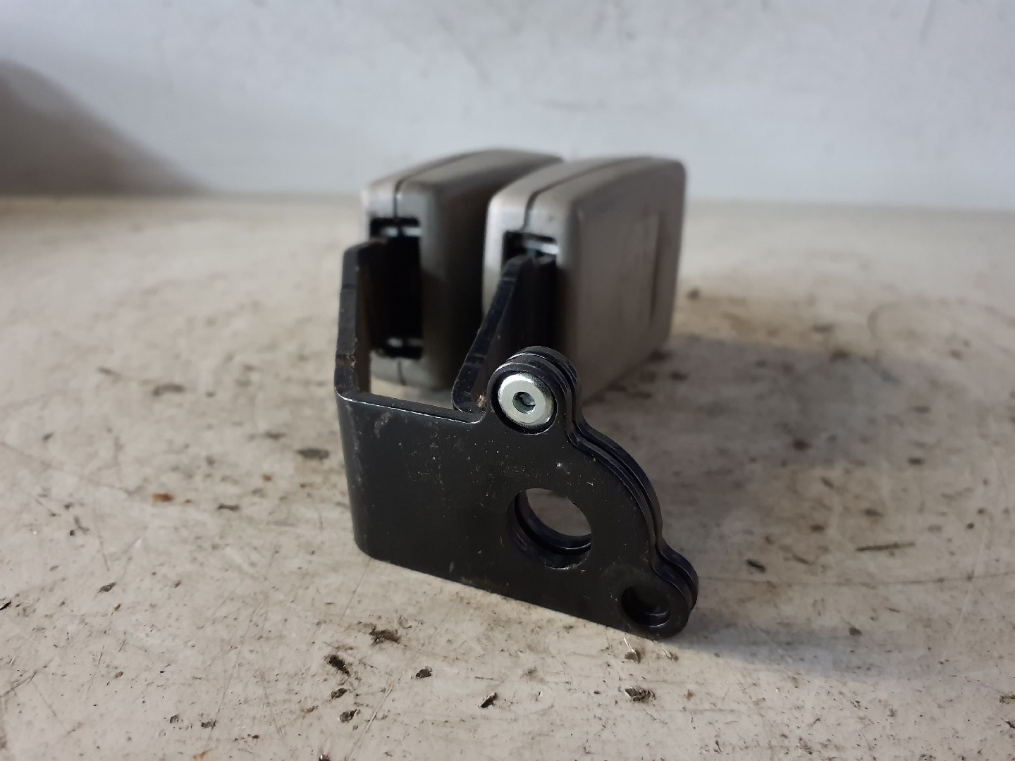 PRETENSOR DE CINTO AUDI A8 (4E2, 4E8) | 02 - 10 Imagem-1