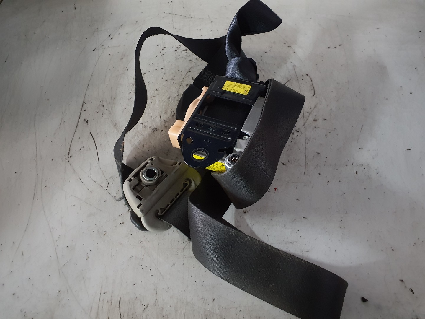 CINTO TOYOTA COROLLA três volumes (_E12_) | 00 - 08 Imagem-1