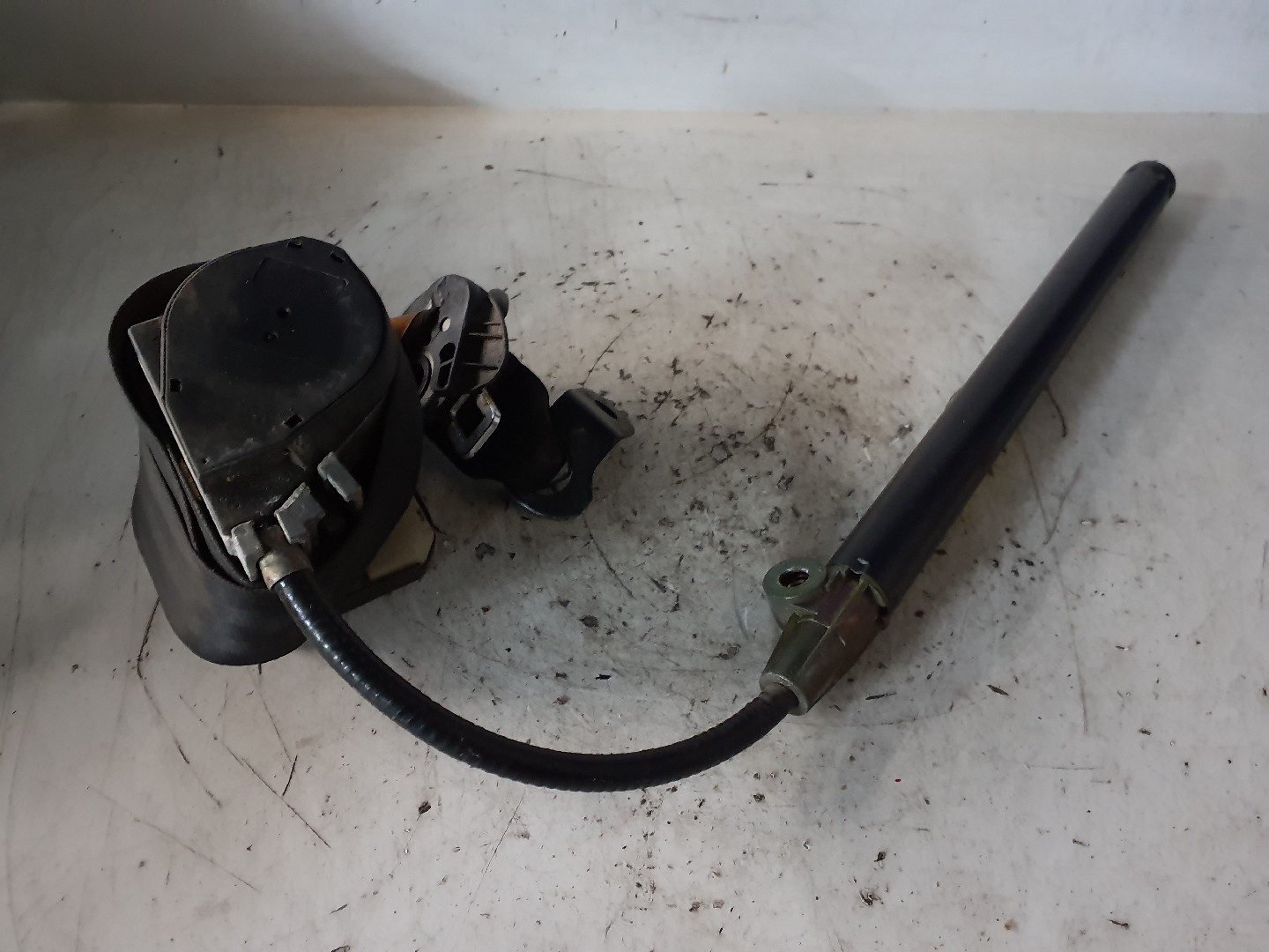 PRETENSOR DE CINTO VOLKSWAGEN GOLF III (1H1) | 91 - 98