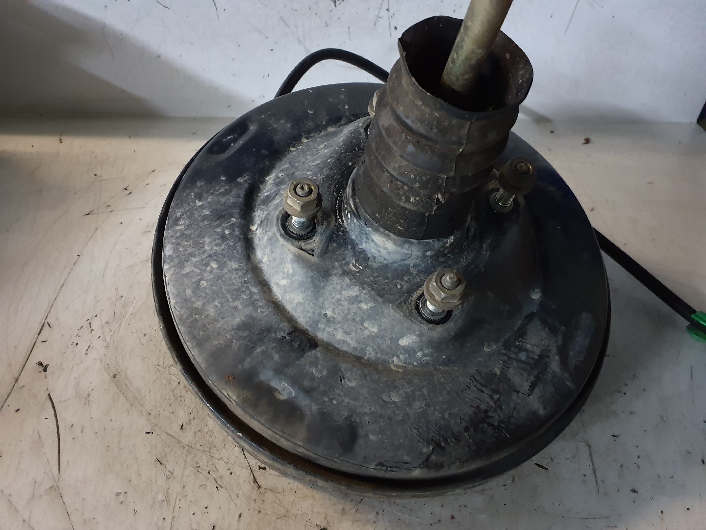 SERVOFREIO FORD FIESTA IV 