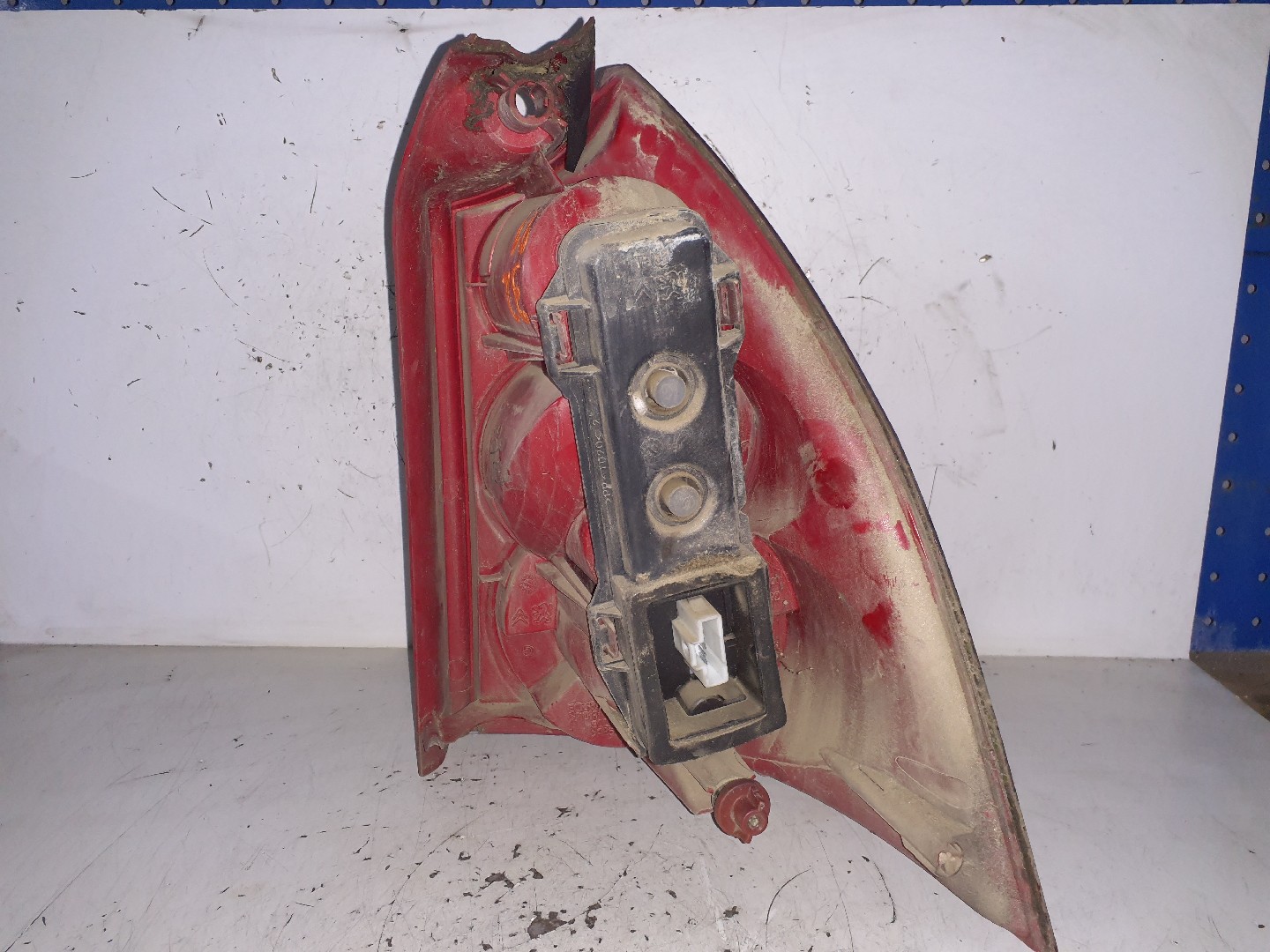 FAROLIM MALA ESQ. PEUGEOT 307 (3A/C) | 00 - 12 Imagem-2