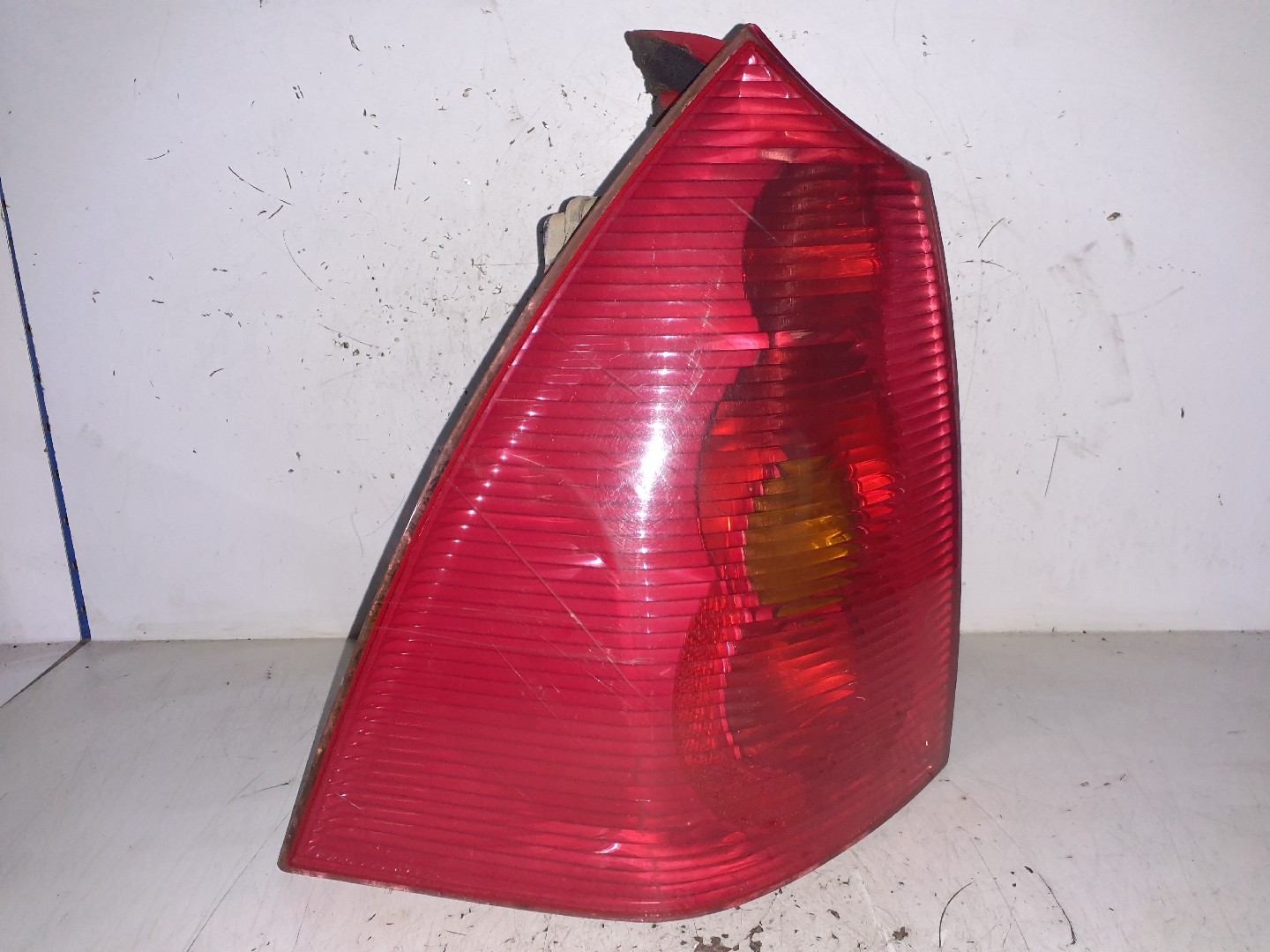 FAROLIM MALA ESQ. PEUGEOT 307 (3A/C) | 00 - 12 Imagem-1