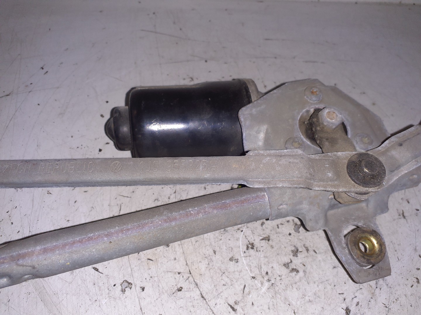 MOTOR LIMPA VIDROS VOLKSWAGEN GOLF IV (1J1) | 97 - 07 Imagem-3