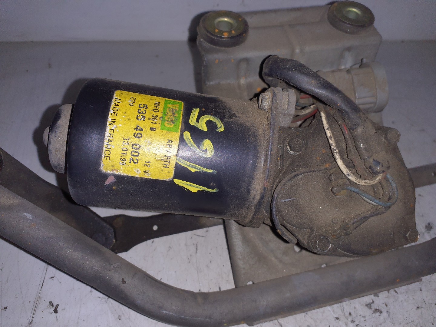 MOTOR LIMPA VIDROS RENAULT ESPACE III (JE0_) | 96 - 02