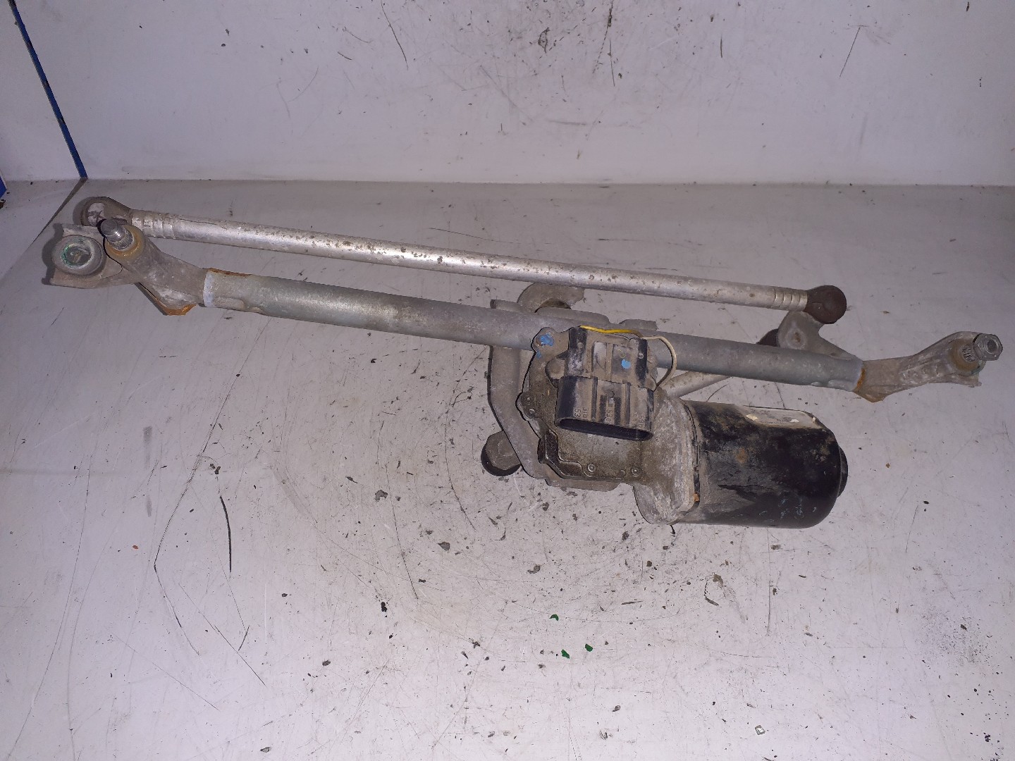 MOTOR LIMPA VIDROS OPEL CORSA C (X01) | 00 - 09