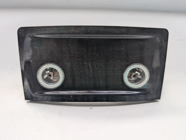 CONETOR ISQUEIRO BMW 525D SPORT Imagem-1
