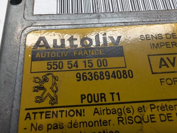 Airbag Module PEUGEOT 305 I Break (581D) | 77 - 82 Imagem-1
