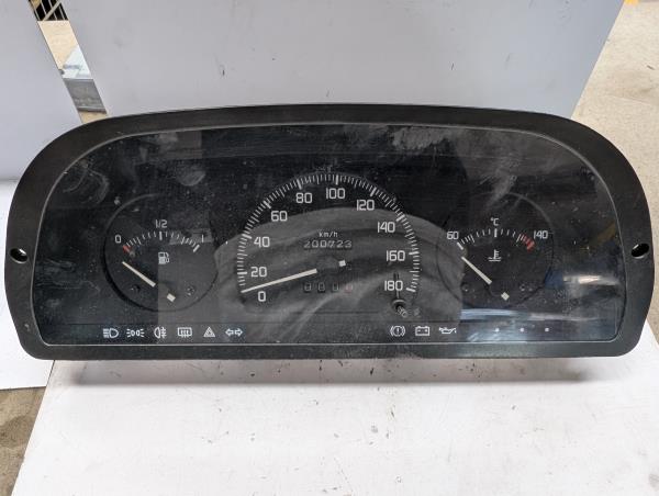 Quadrante FIAT UNO (146_) | 83 - 06 Imagem-0
