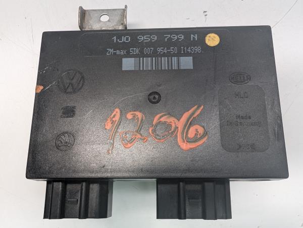 CENTRALINA FECHO CENTRAL VOLKSWAGEN GOLF IV (1J1) | 97 - 07