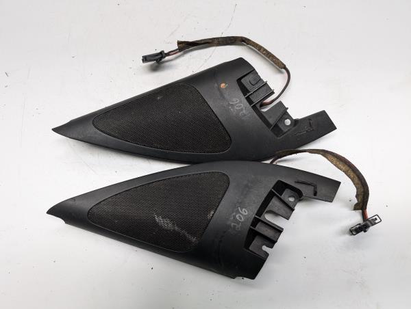 COLUNAS DE SOM VOLKSWAGEN GOLF IV (1J1) | 97 - 07