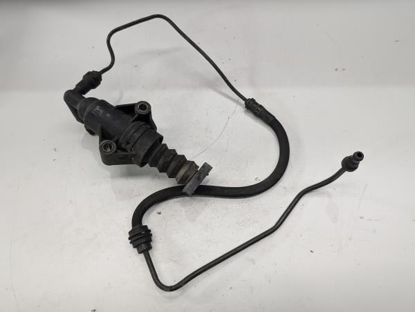 CILINDRO MESTRE EMBRAIAGEM VOLKSWAGEN GOLF IV (1J1) | 97 - 07