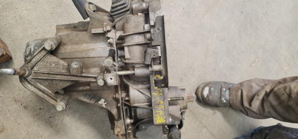 CAIXA VELOCIDADES RENAULT CLIO II (BB_, CB_) | 98 - 