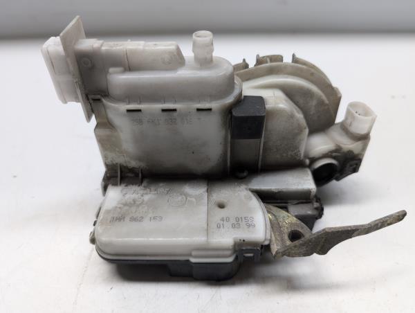 FECHO DA PORTA FRENTE ESQ. SEAT IBIZA II (6K1) | 93 - 02